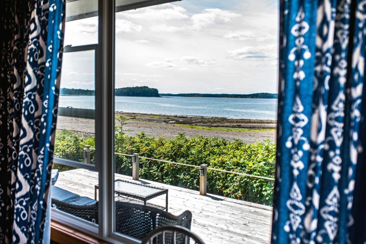 Friars Bay Inn & Cottages Welshpool 외부 사진
